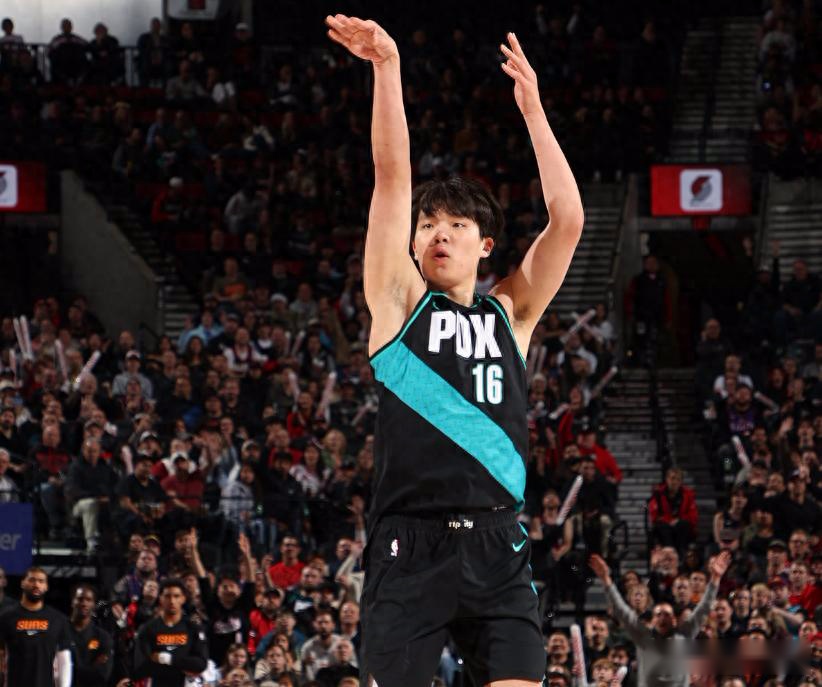 杨瀚森9分5板！主帅爆赞 韩乔生肯定下放 解说点出问题