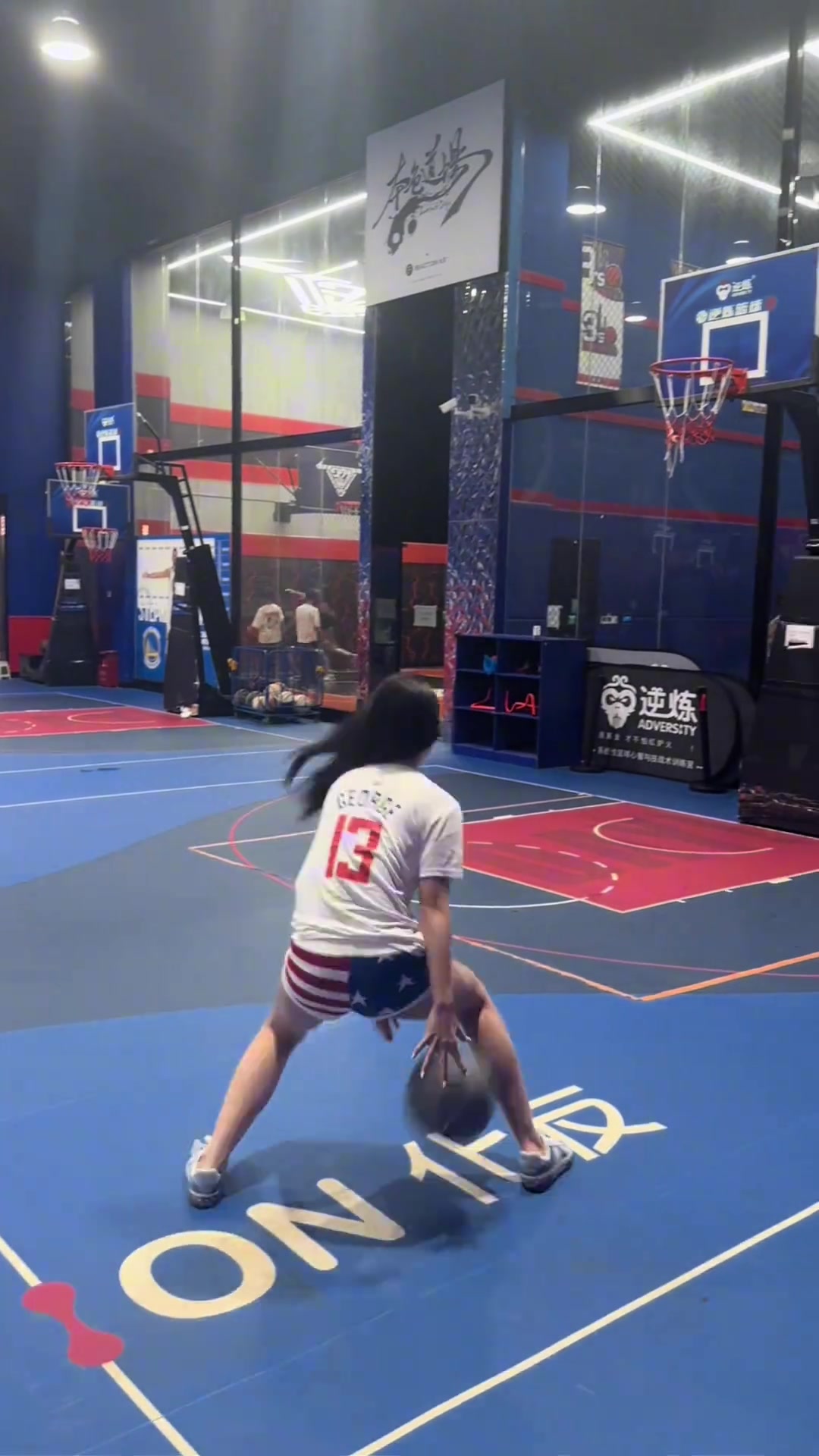 我是乔治的粉丝这个兄弟们就不要跟我抢啦