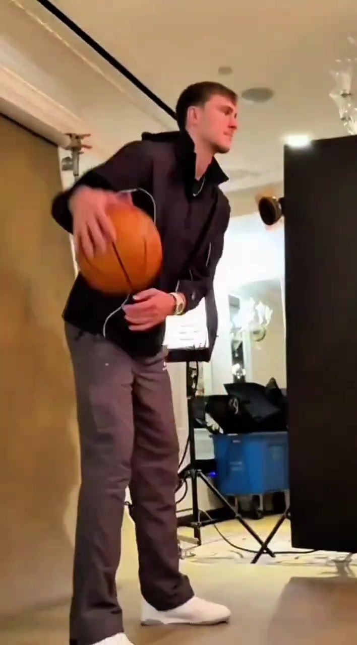 蓄势待发弗拉格已准备好参加明天的选秀