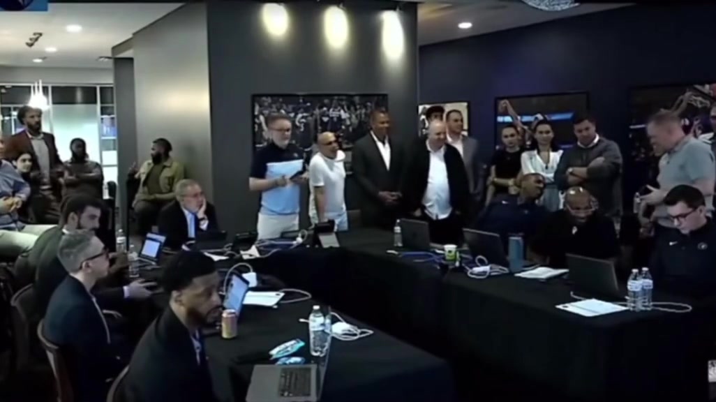 就差一位开拓者截胡杨瀚森后手握17号签的森林狼高管们懵了