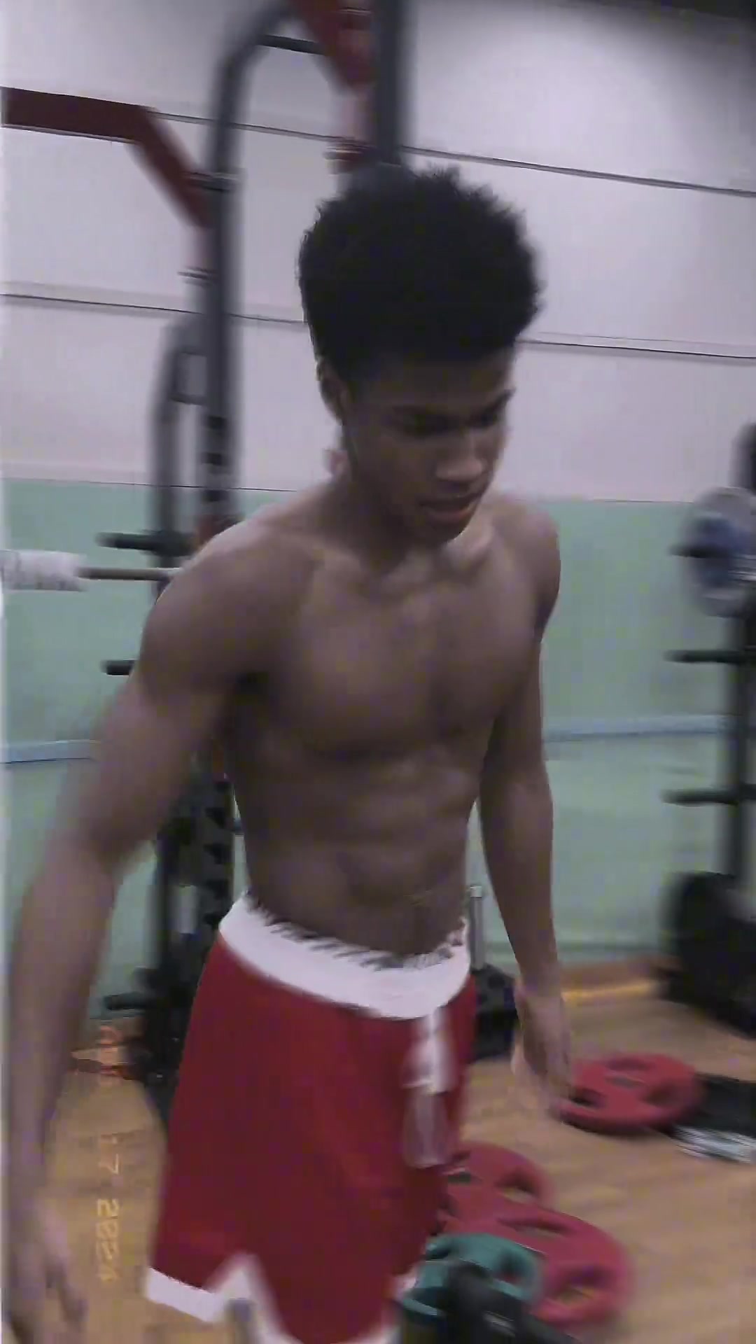 朱正彰华非冯傲三位混血球员谁将来会加入中国男篮呢