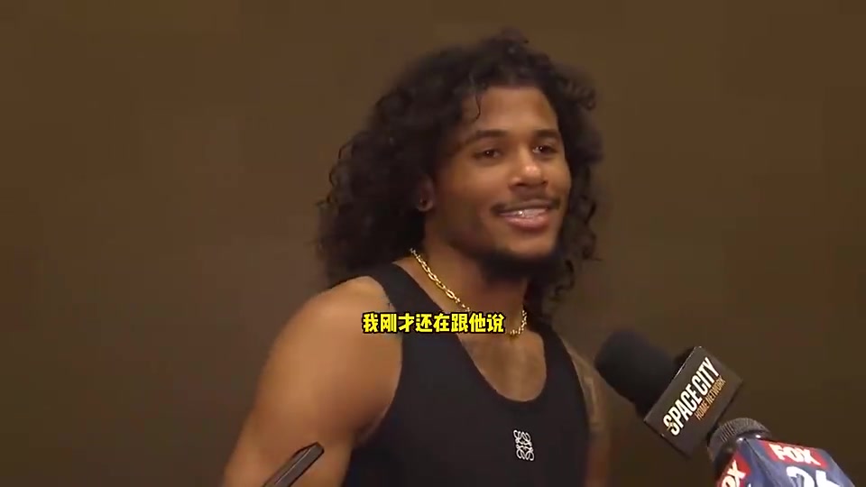 后者留队杰伦-格林此前谈杰夫-格林疯狂这年纪还有这表现