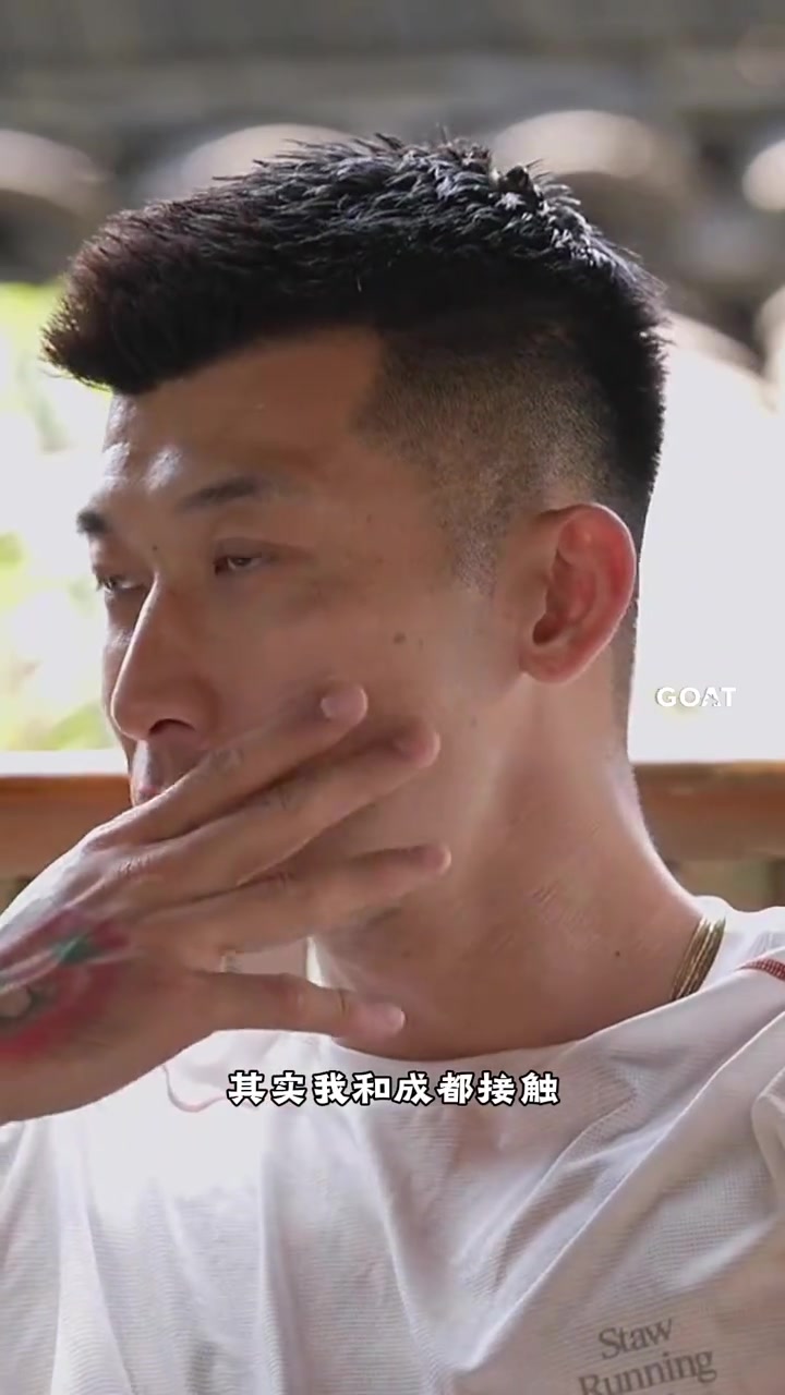 刘殿座接触三天就决定签约蓉城,希望把自己最好的一面奉献给成都