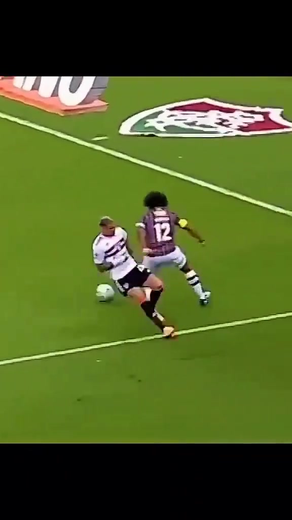 性价比极高很难想象皇马当年仅600万就买下了马塞洛