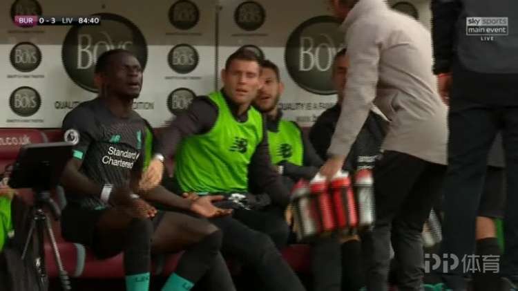 曾因萨拉赫不传球暴怒!马内:他并非故意 沟通后关系反而更紧密