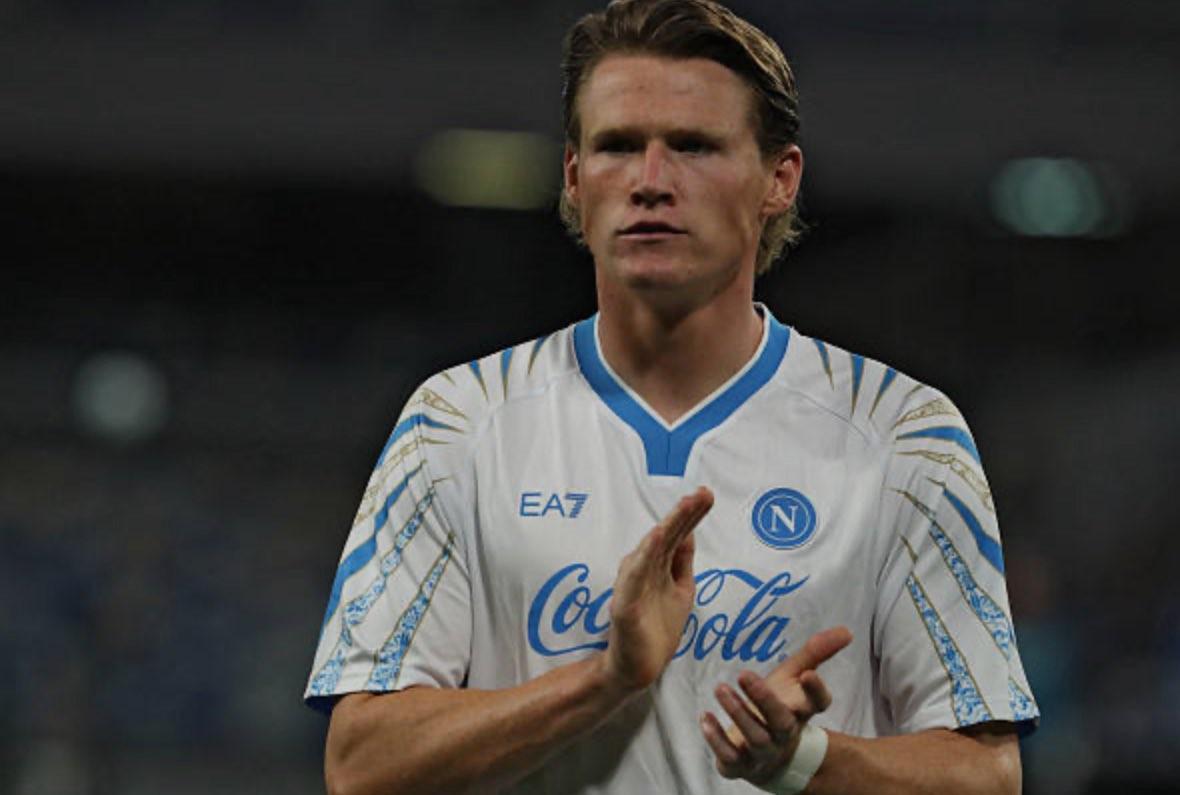 镜报：麦克托米奈上赛季意甲收官战亲签球衣成交价超2.4万欧