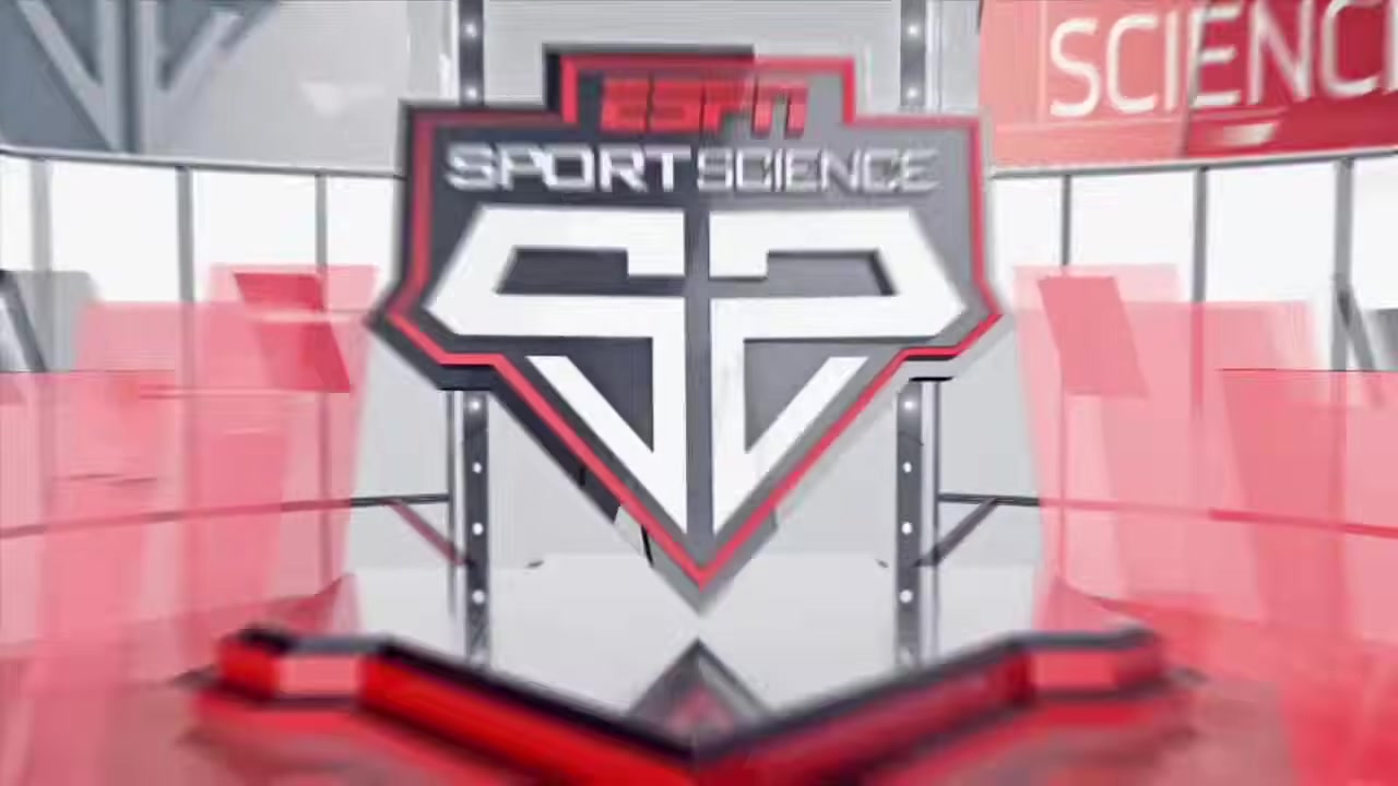 运动科学经典片段穿上约60斤的盔甲塔图姆还能完成扣篮吗