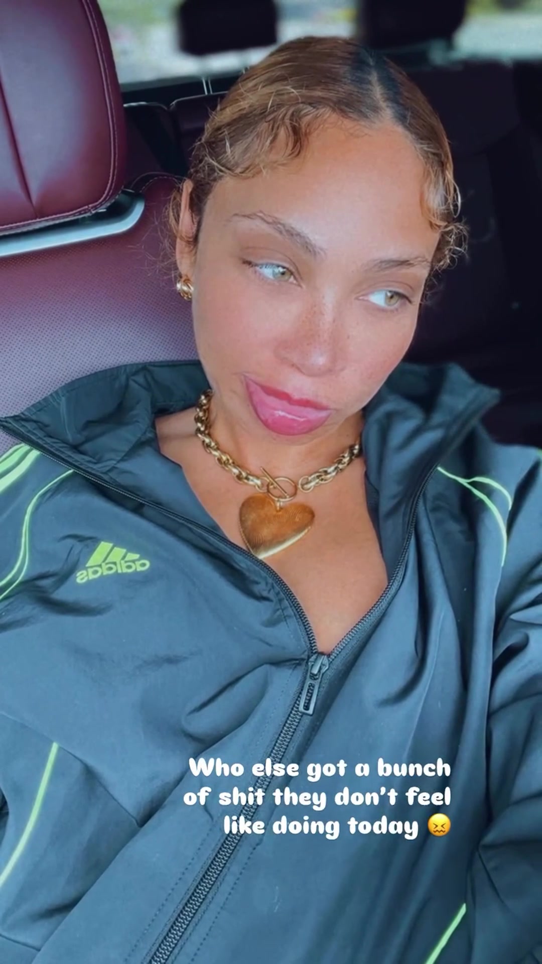 女友自拍引哈登评论最让我欲罢不能的小野猫评论区鸭梨