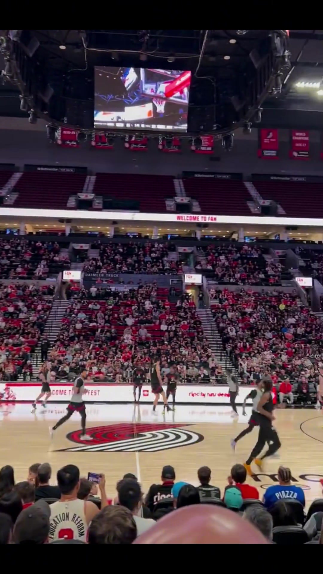 强势回应杨瀚森挡拆顺下迎着克林根正面上篮打板21