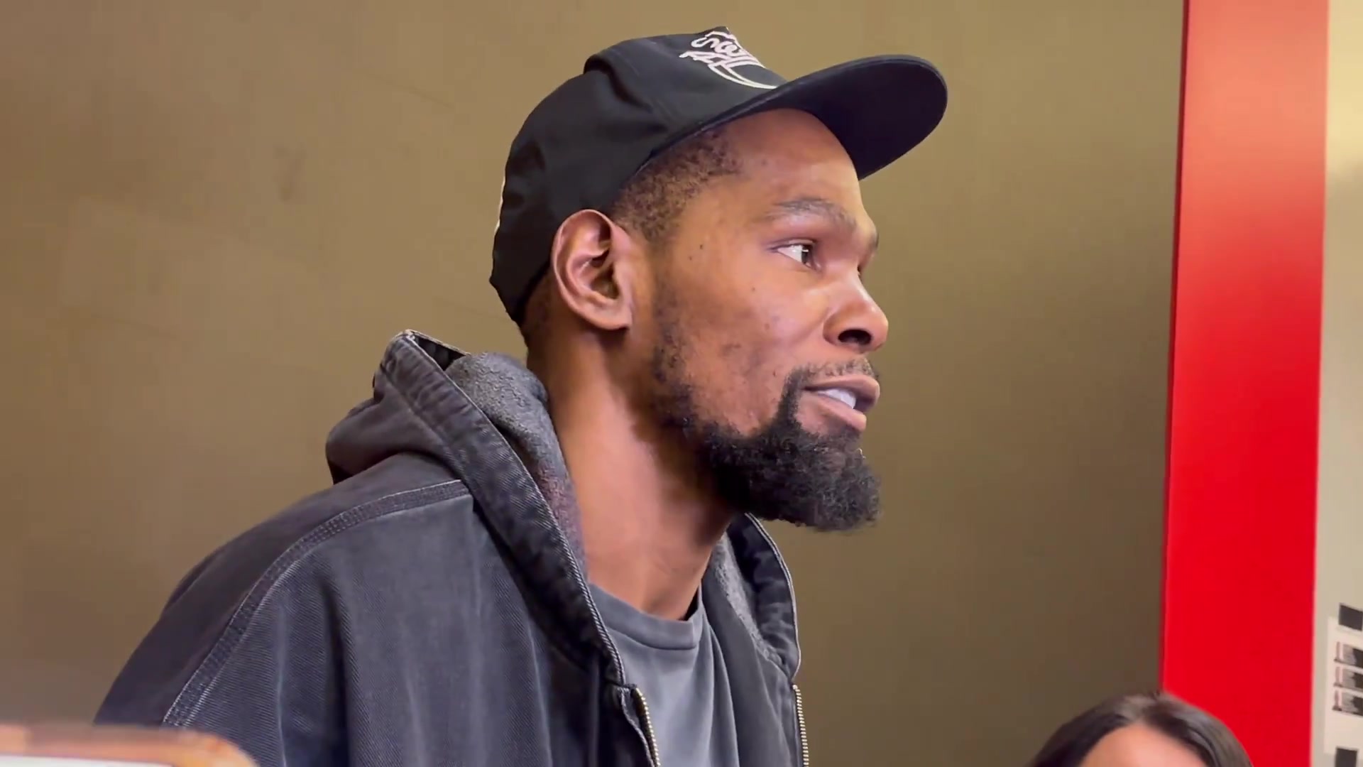 火箭两连败杜兰特教练组很生气大家都很生气但还为时过早