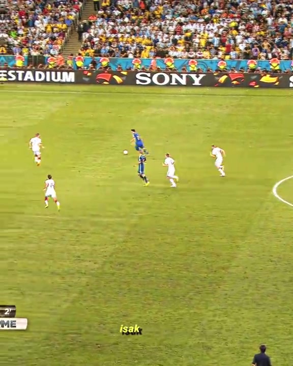 如果14年小猪没放倒梅西故事的结局会怎样