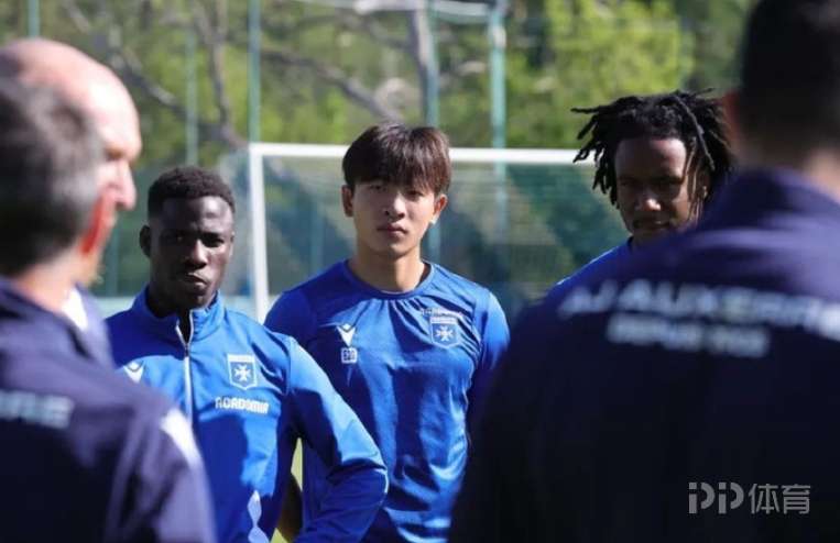 博主：17岁魏祥鑫将加盟法甲欧塞尔 11月23日正式签约