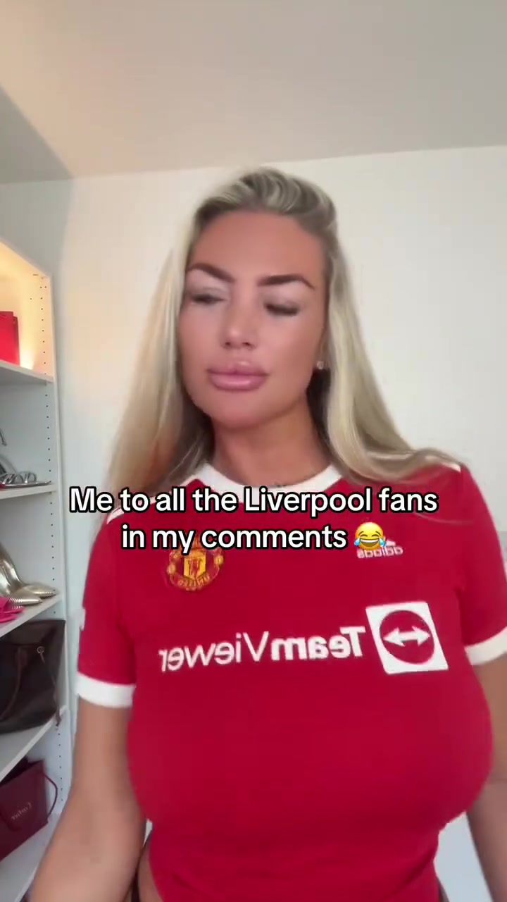 利物浦输你就开心曼联女网红欢迎各位利物浦球迷到我评论区