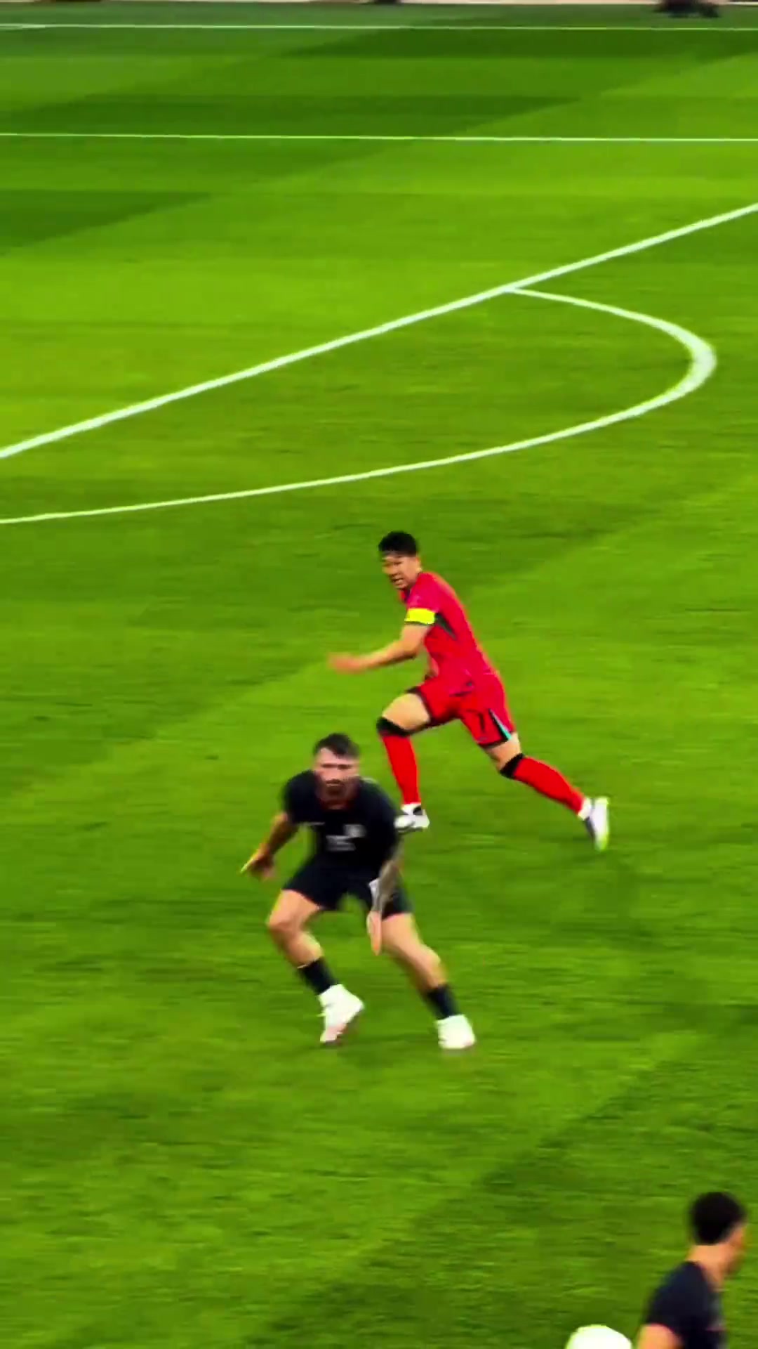 顶级射术孙兴慜小角度破门美国02韩国波切蒂诺帅位危险了